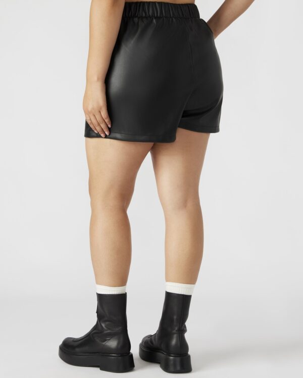 FAUX THE RECORD SHORT BLACK - Image 5