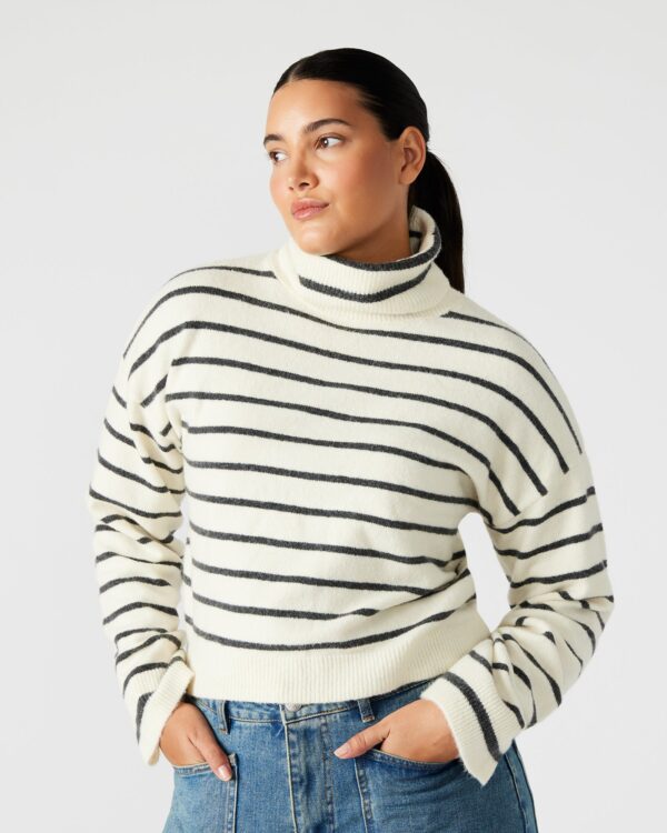 NARSHA SWEATER WHITE/BLACK - Image 2