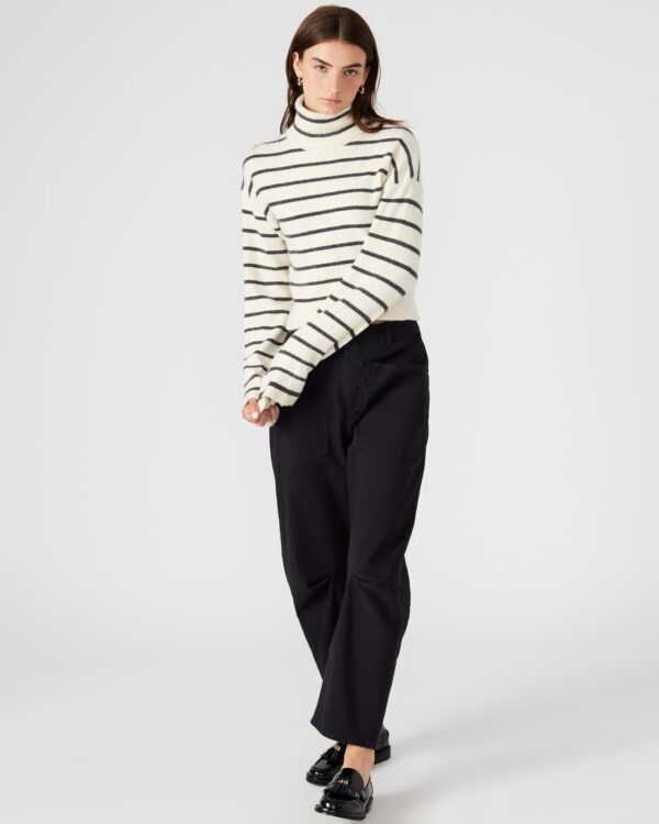 NARSHA SWEATER WHITE/BLACK - Image 5